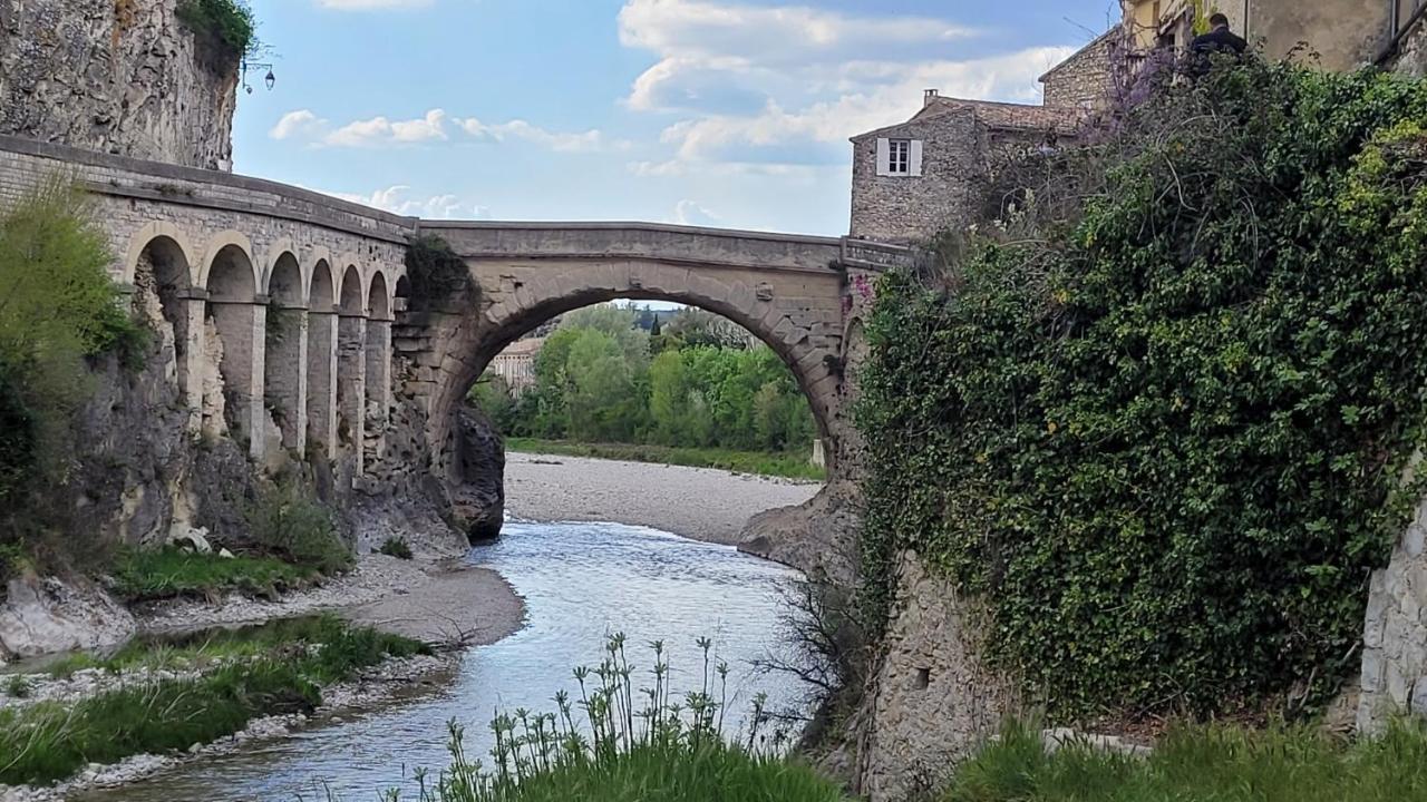 Maison Ancienne Romantique Avec Terrasse Panoramique Vaison-la-Romaine Exteriör bild